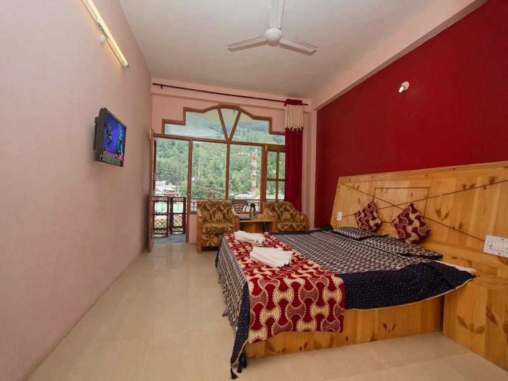 Himanshu Resorts مايالي الغرفة الصورة