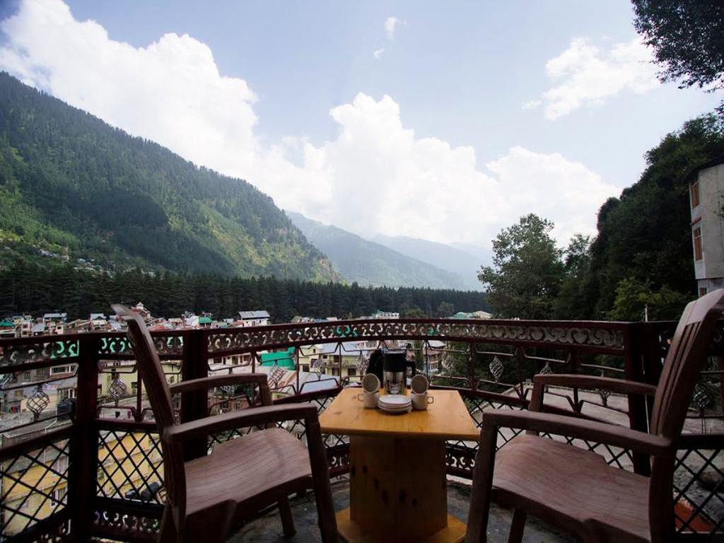 Himanshu Resorts مايالي الغرفة الصورة
